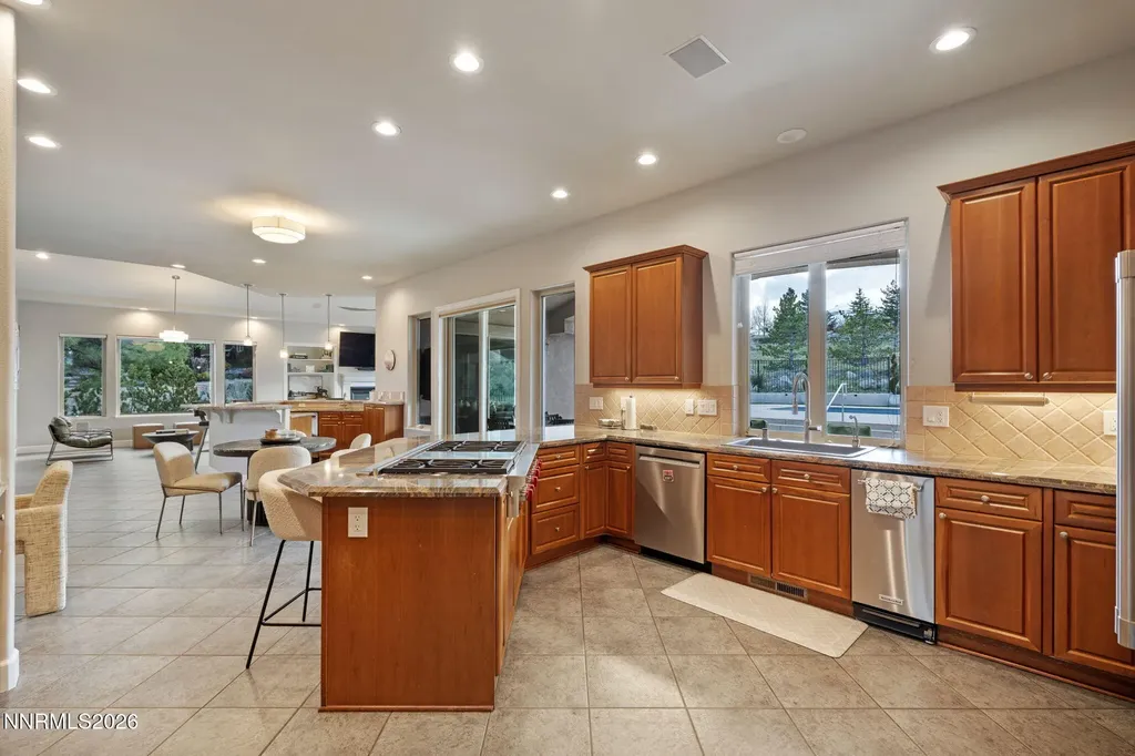 1215 Broken Feather Reno NV 89511