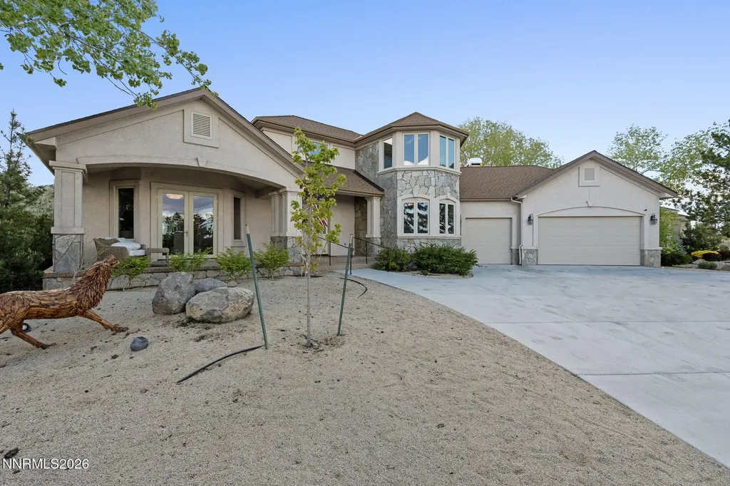 1215 Broken Feather Reno NV 89511