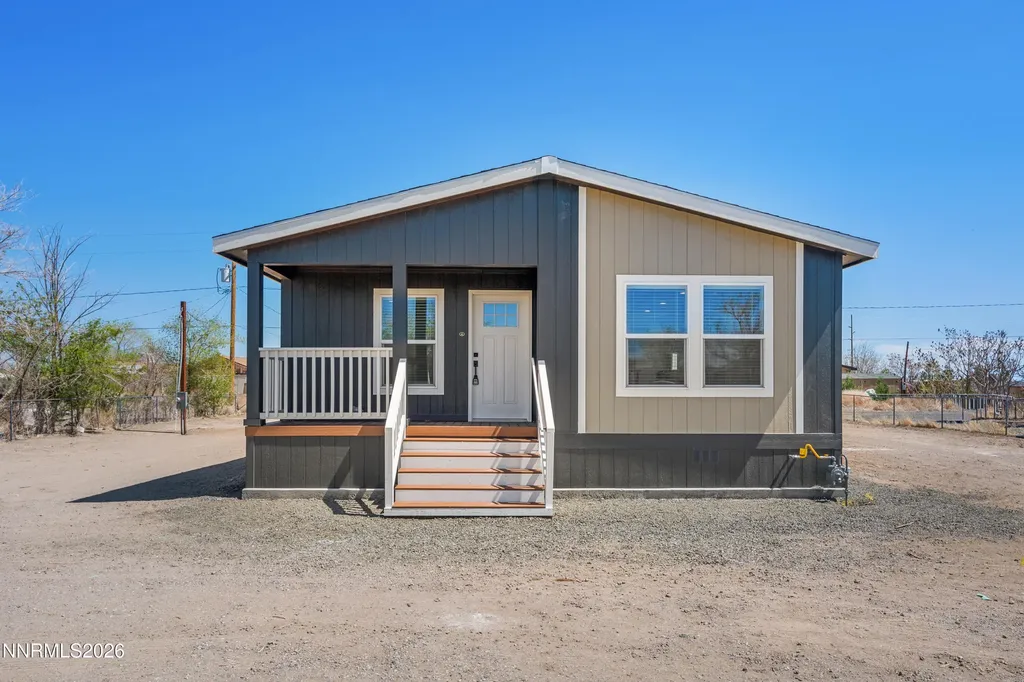 2950 Truckee Silver Springs NV 89429