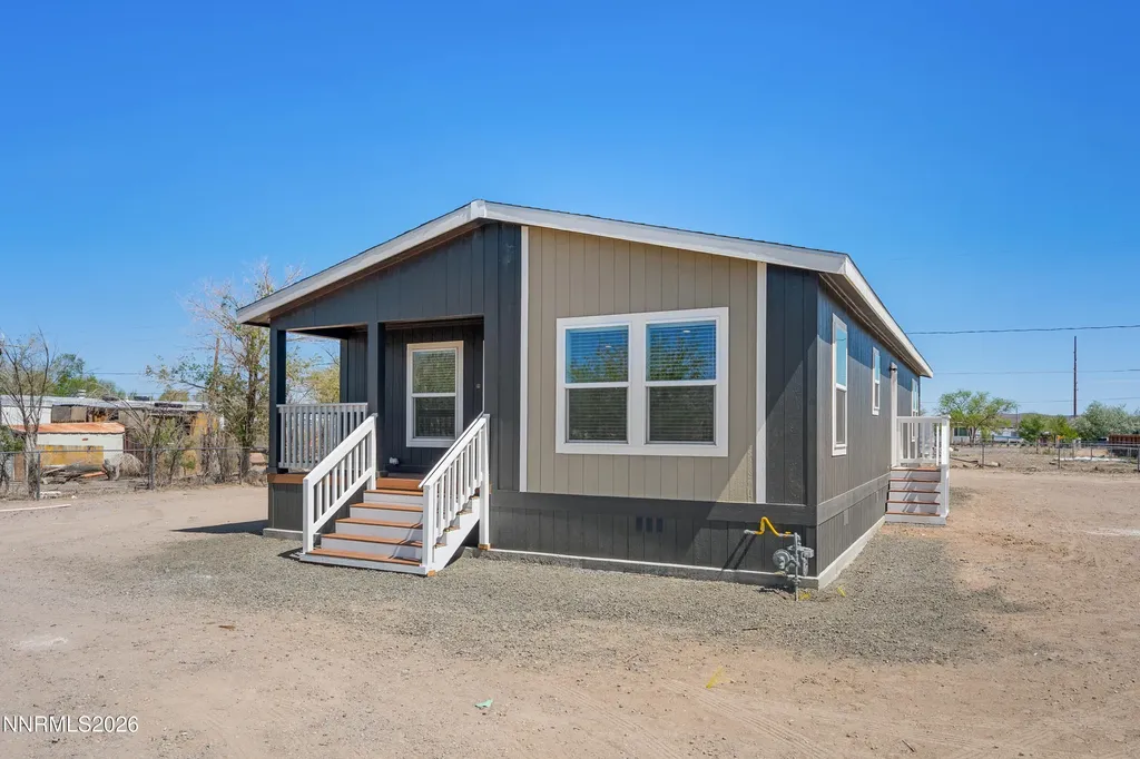 2950 Truckee Silver Springs NV 89429
