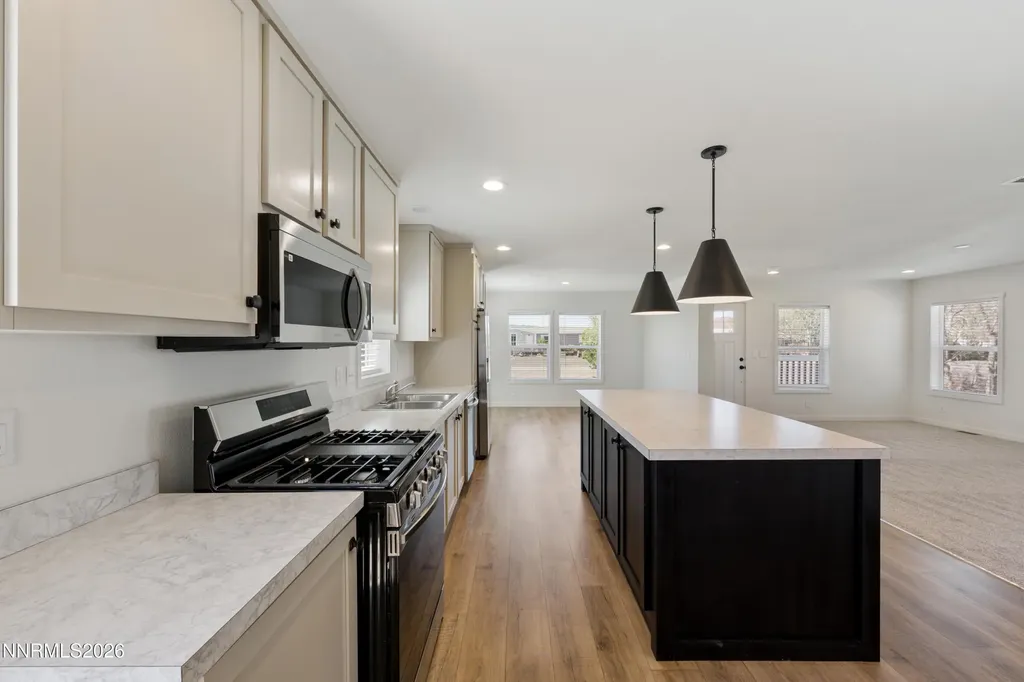 2950 Truckee Silver Springs NV 89429