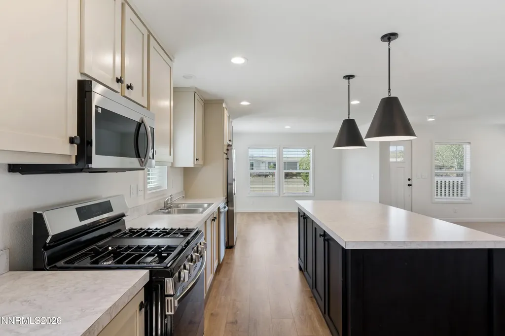2950 Truckee Silver Springs NV 89429