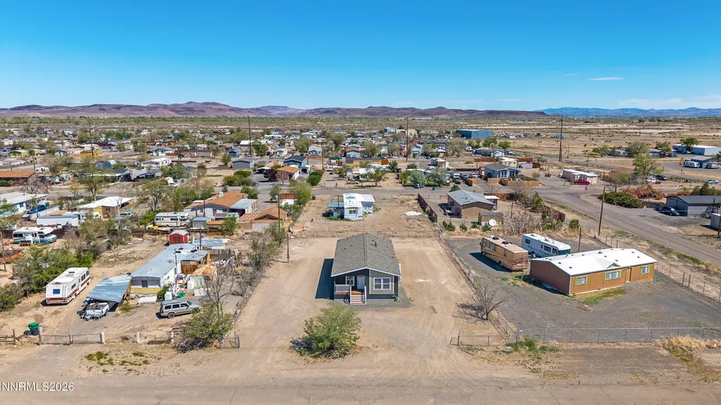 2950 Truckee Silver Springs NV 89429