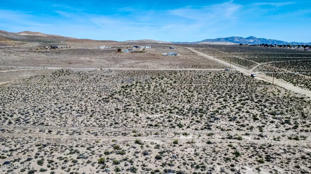 59 Mason Pass Yerington NV 89447