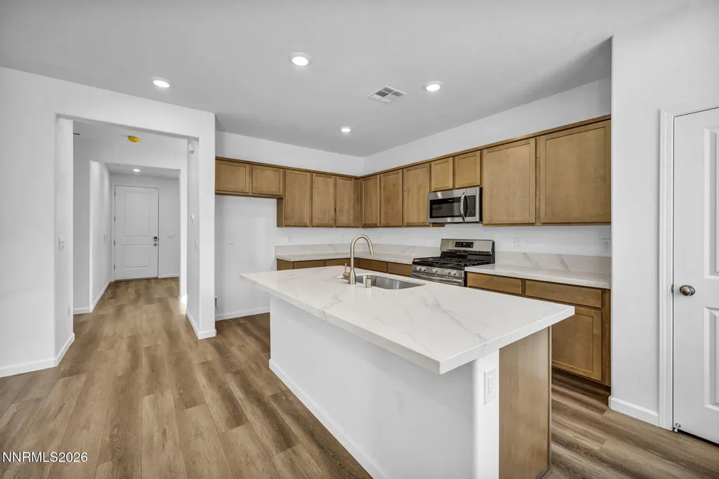 8480 Endor Reno NV 89506