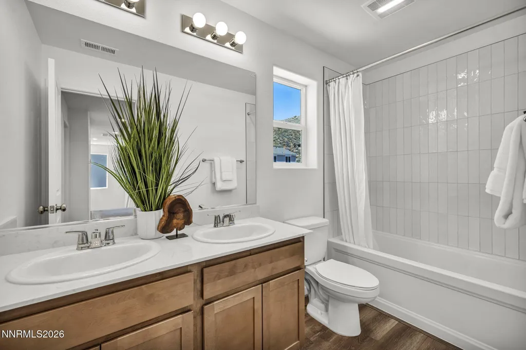 8480 Endor Reno NV 89506