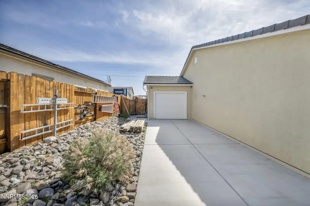17935 Cedar Mountain Reno NV 89508