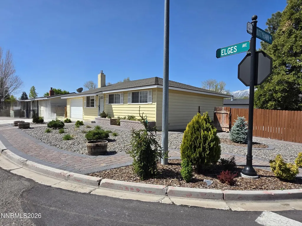 1390 Elges Gardnerville NV 89410