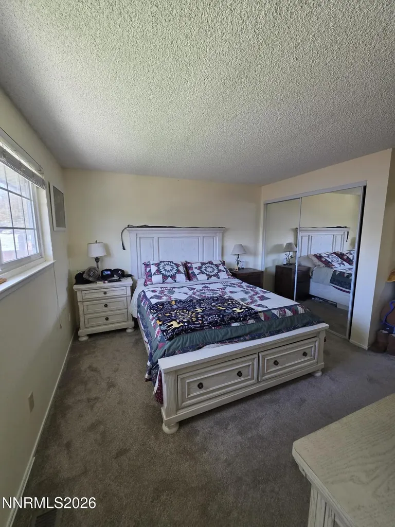 1390 Elges Gardnerville NV 89410