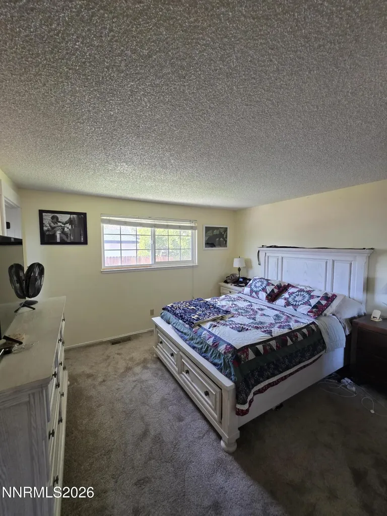 1390 Elges Gardnerville NV 89410