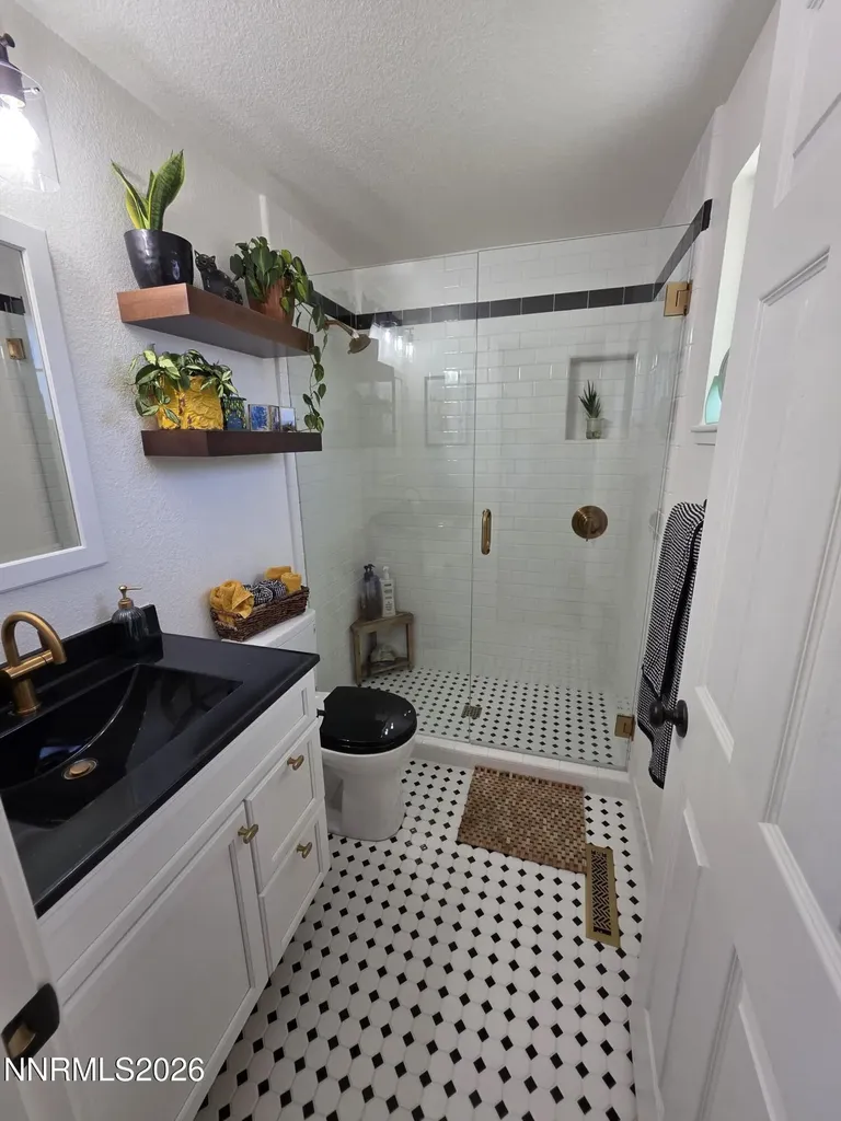 1390 Elges Gardnerville NV 89410