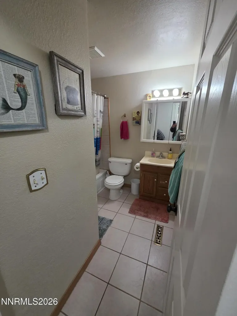 1390 Elges Gardnerville NV 89410