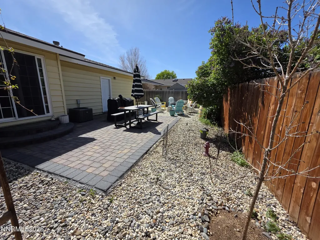 1390 Elges Gardnerville NV 89410