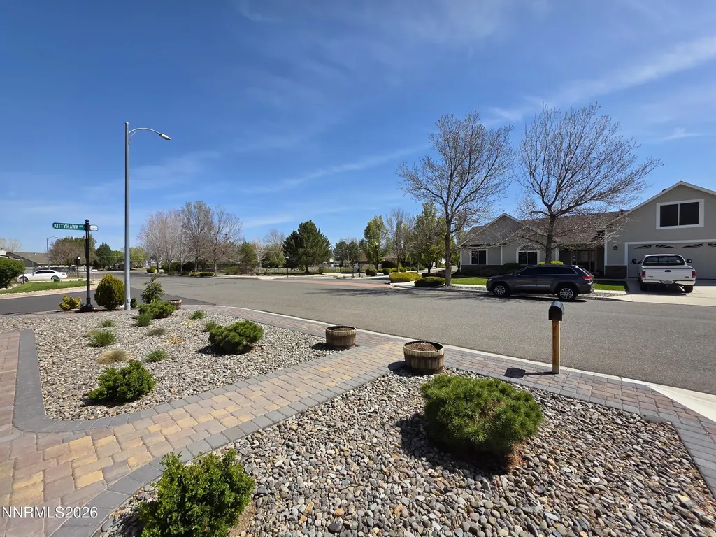 1390 Elges Gardnerville NV 89410