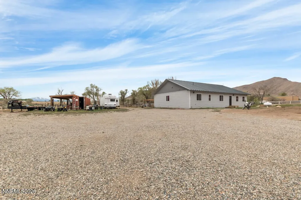 1401 Nevada 208 Yerington NV 89447