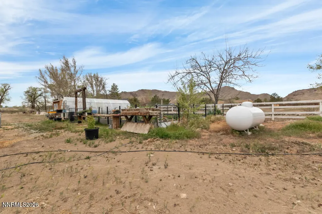 1401 Nevada 208 Yerington NV 89447