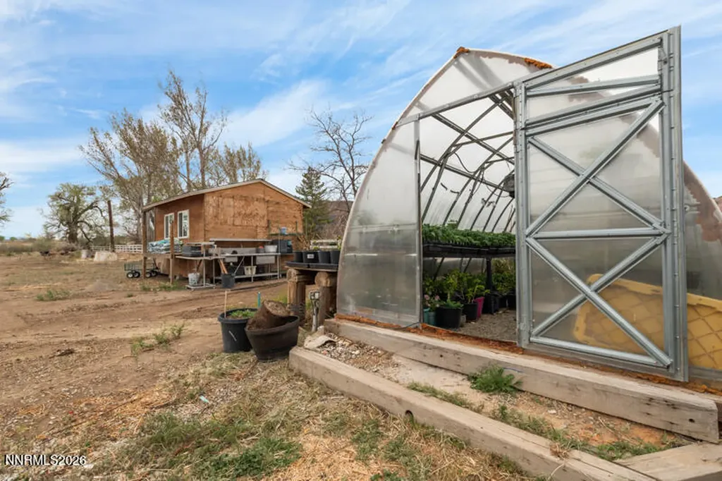 1401 Nevada 208 Yerington NV 89447