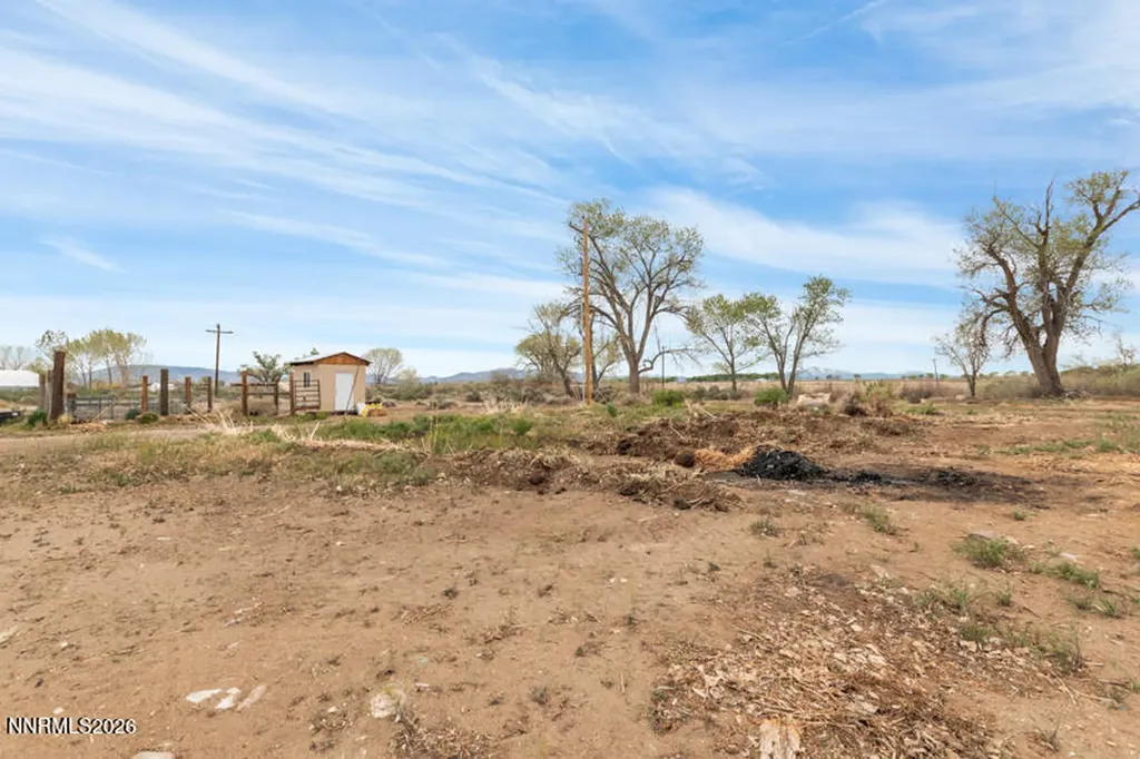 1401 Nevada 208 Yerington NV 89447