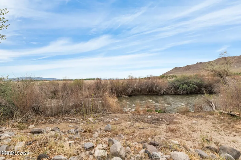 1401 Nevada 208 Yerington NV 89447