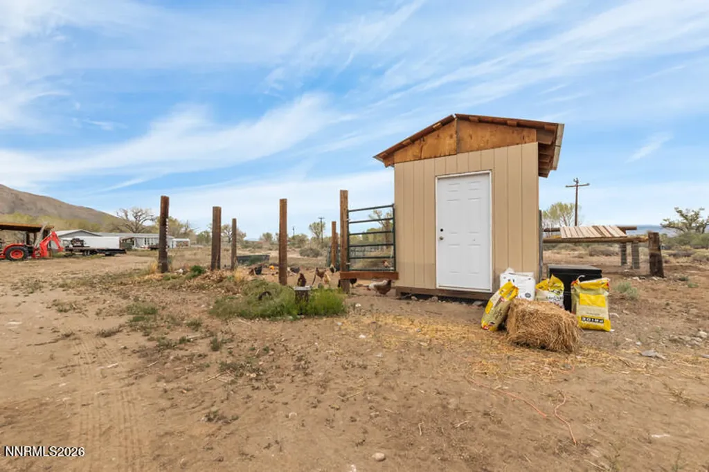 1401 Nevada 208 Yerington NV 89447