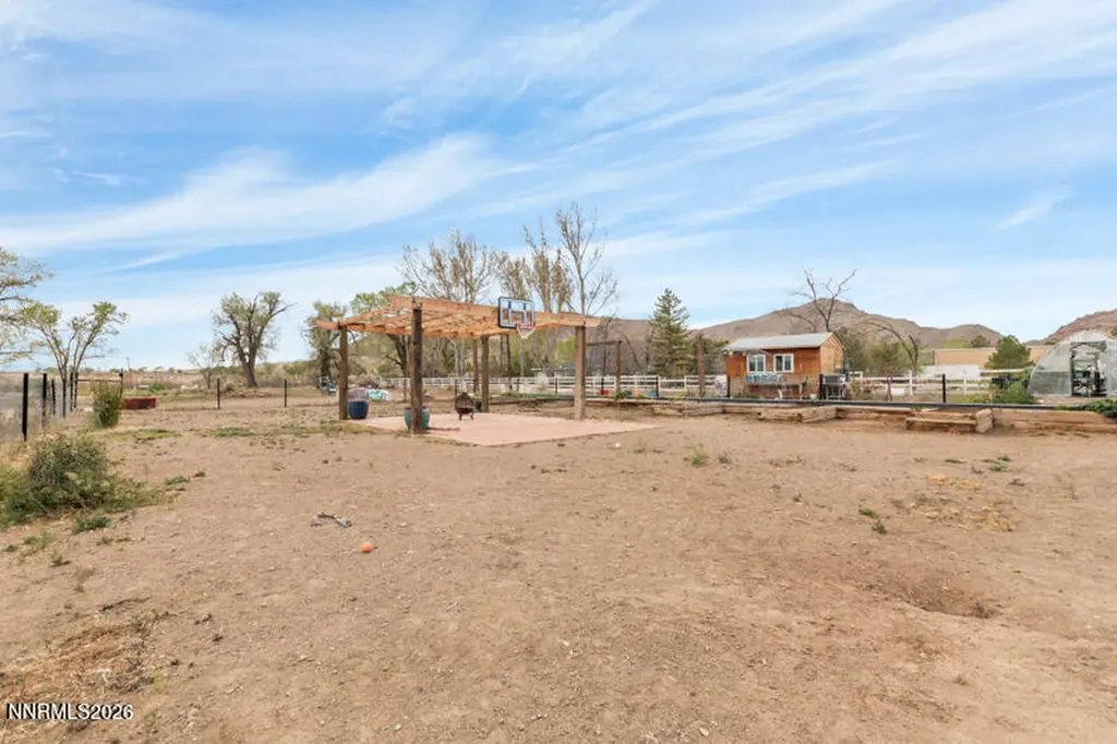 1401 Nevada 208 Yerington NV 89447