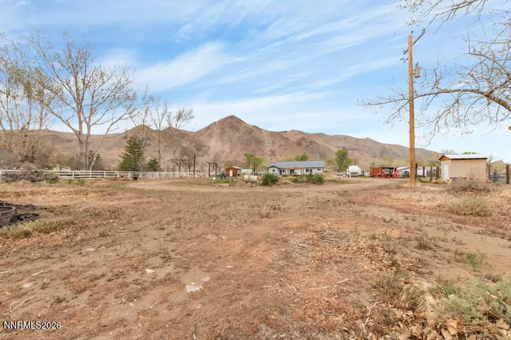 1401 Nevada 208 Yerington NV 89447