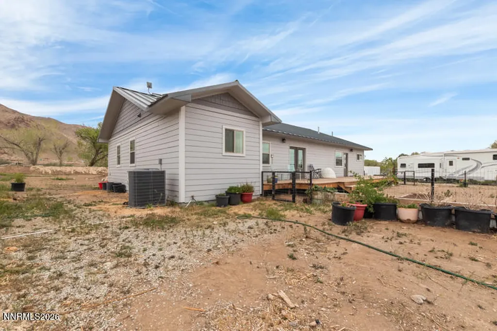 1401 Nevada 208 Yerington NV 89447