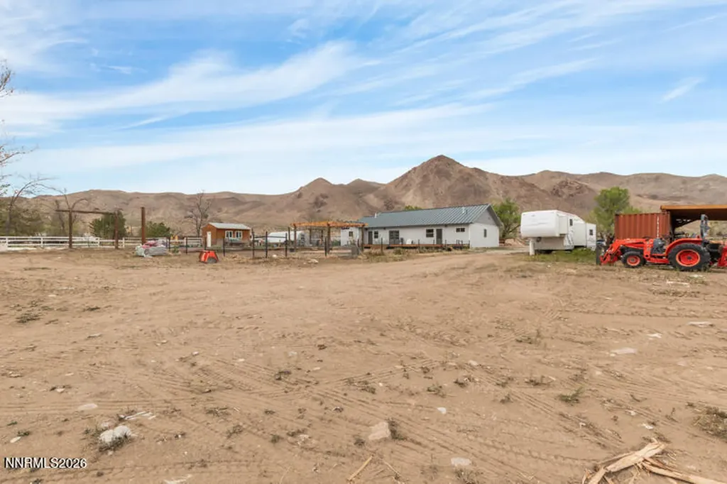 1401 Nevada 208 Yerington NV 89447