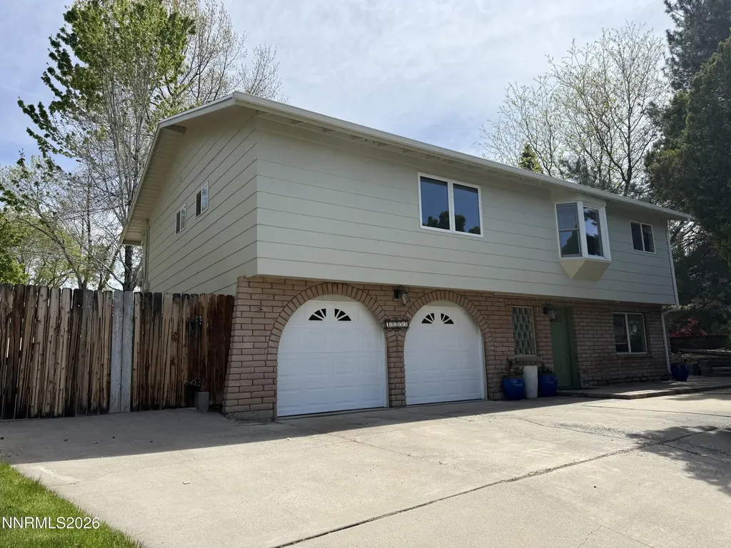12255 Stoneybrook Reno NV 89511