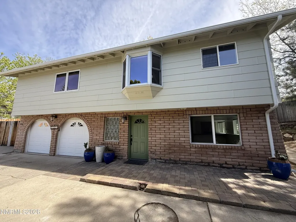 12255 Stoneybrook Reno NV 89511
