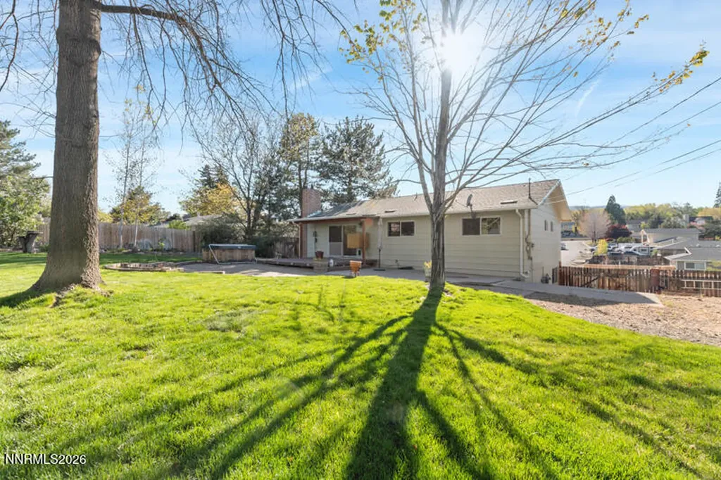 12255 Stoneybrook Reno NV 89511