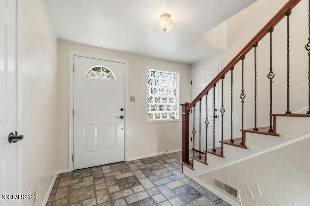 12255 Stoneybrook Reno NV 89511