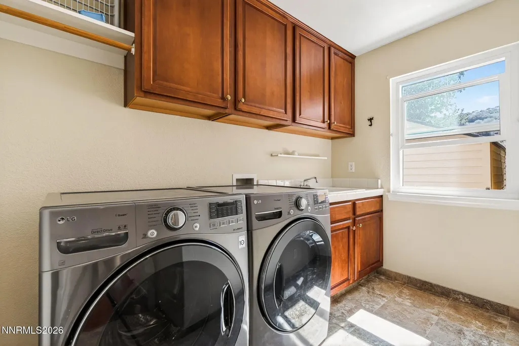 5855 Ingleston Sparks NV 89436
