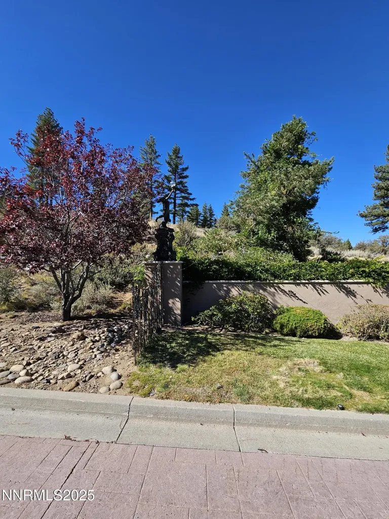 95 Bennington Reno NV 89511