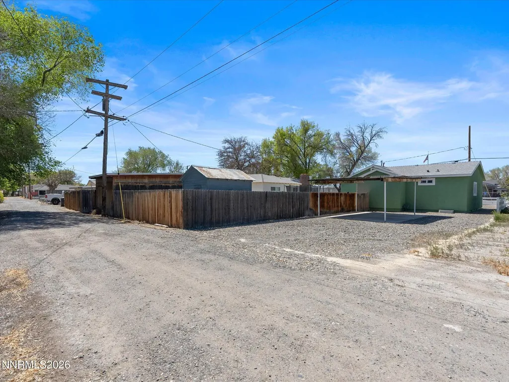 1350 Elmhurst Lovelock NV 89419