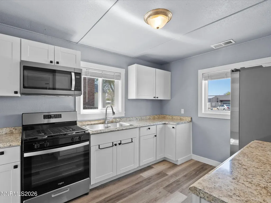 1350 Elmhurst Lovelock NV 89419