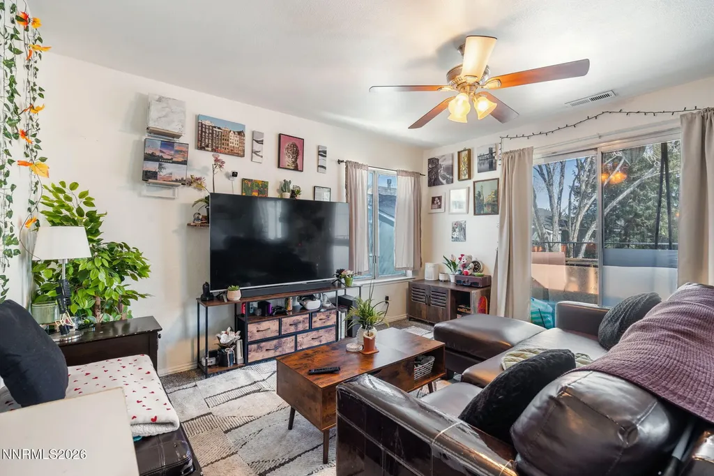 4604 Neil Reno NV 89502
