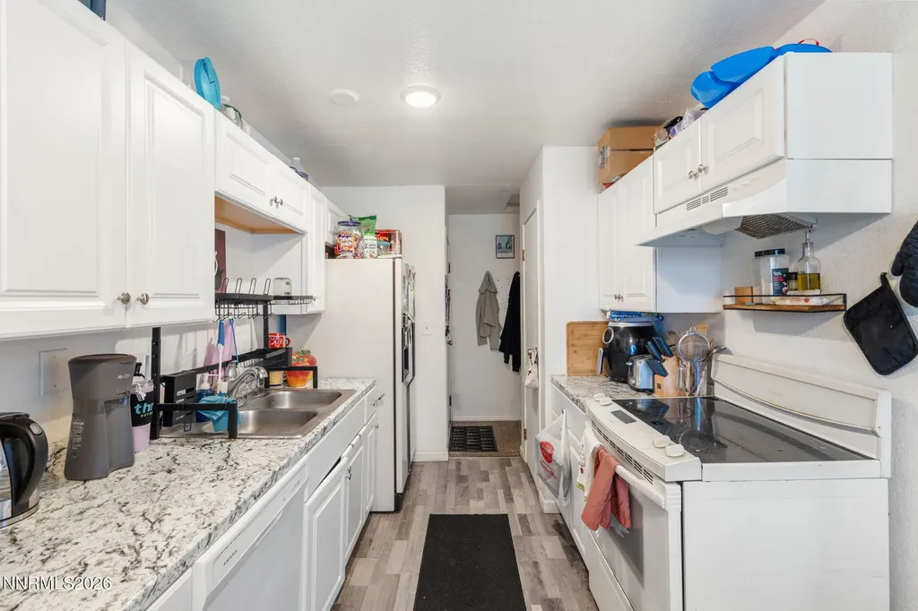 4604 Neil Reno NV 89502
