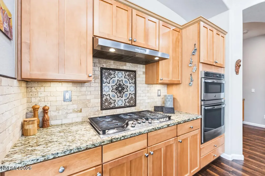 10565 Hampton Creek Reno NV 89521
