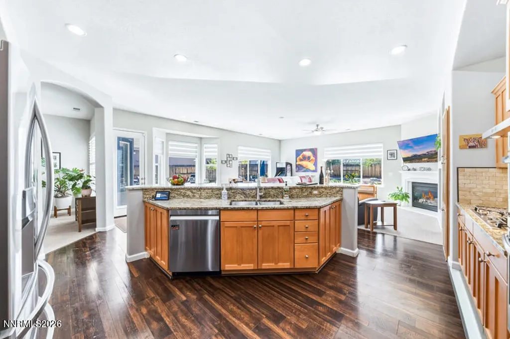 10565 Hampton Creek Reno NV 89521