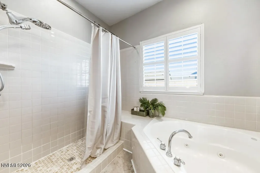 10565 Hampton Creek Reno NV 89521