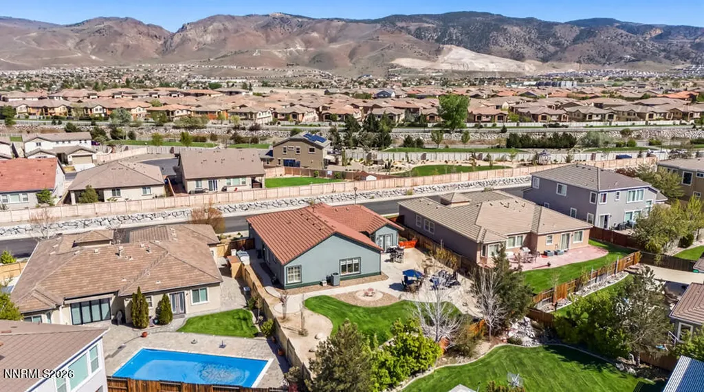 10565 Hampton Creek Reno NV 89521