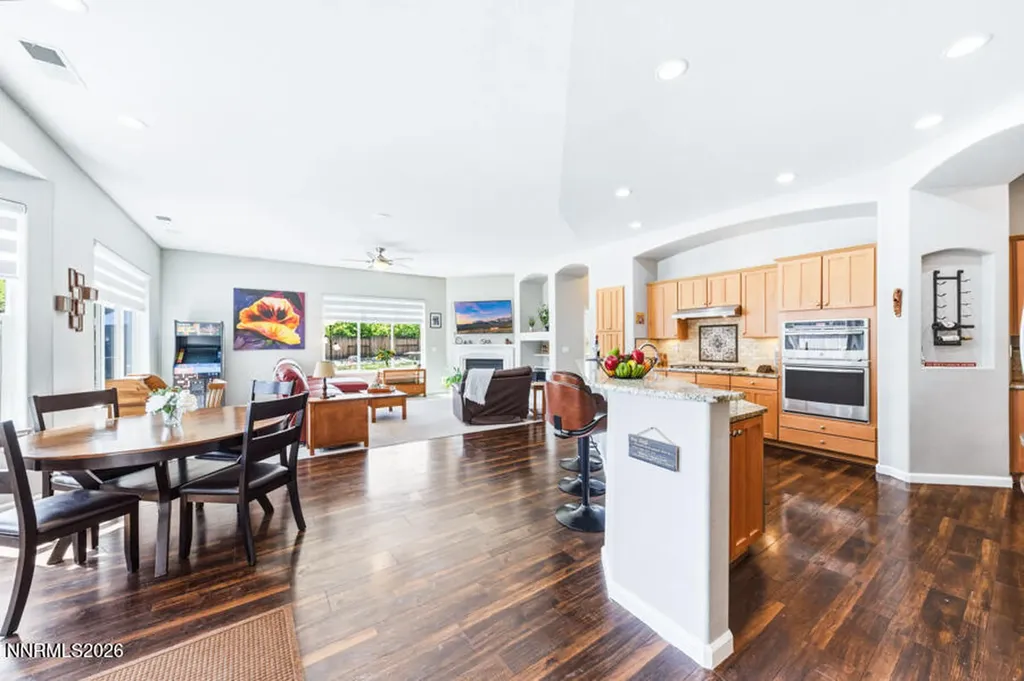 10565 Hampton Creek Reno NV 89521