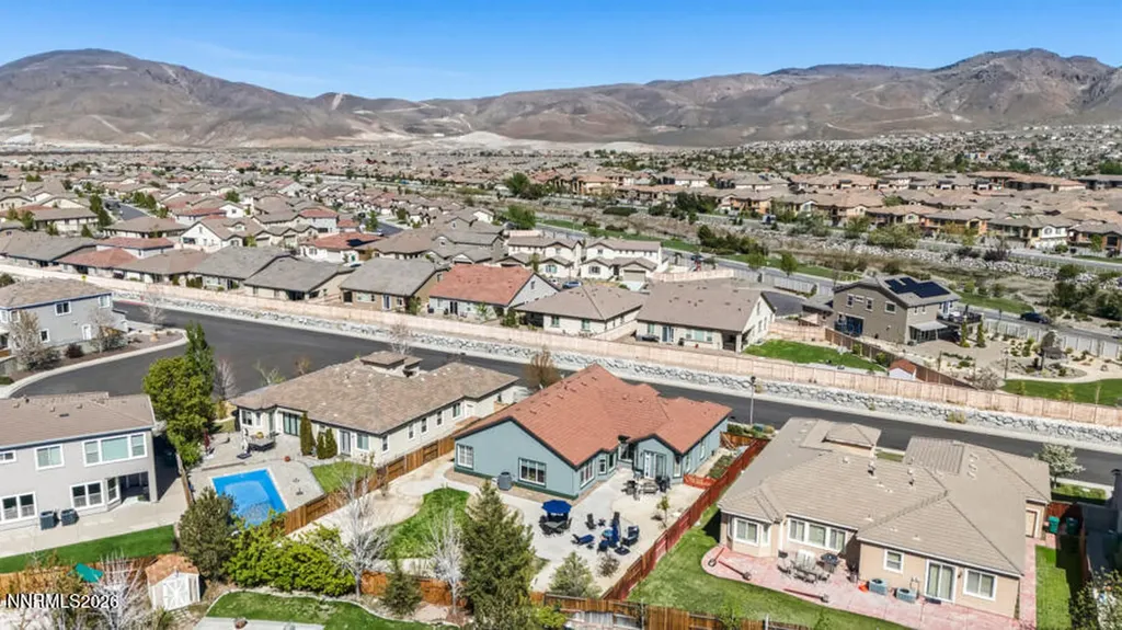 10565 Hampton Creek Reno NV 89521