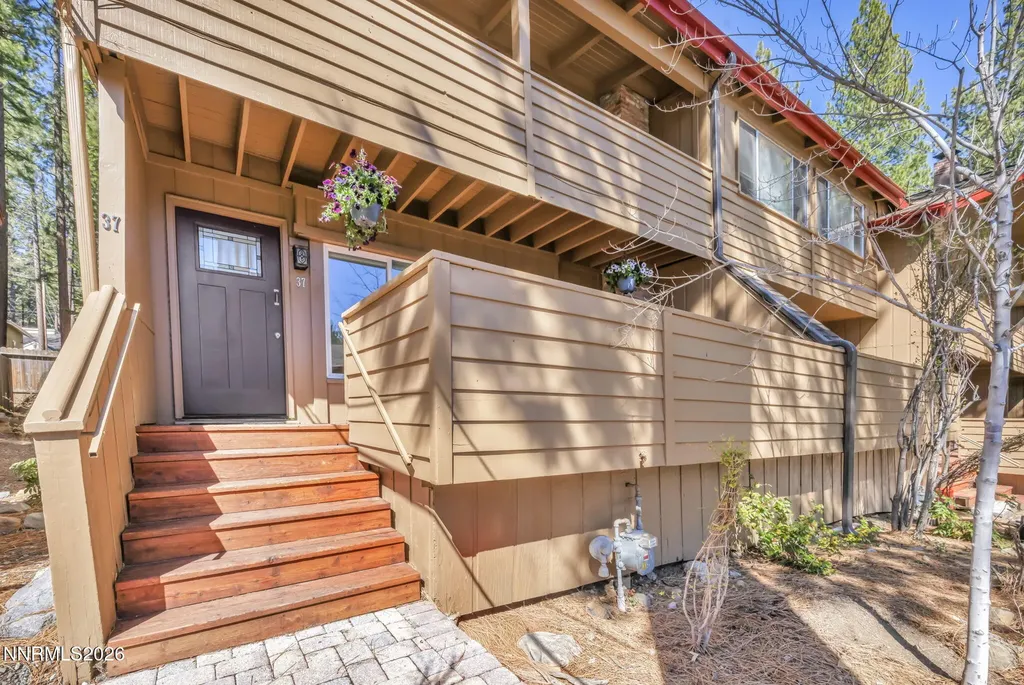 866 Northwood Incline Village NV 89451