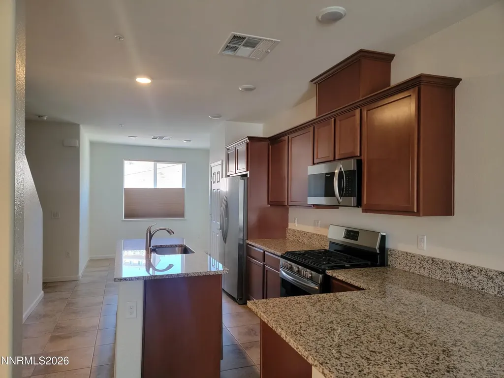 3002 Sterling Ridge Sparks NV 89431