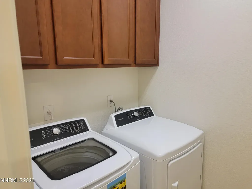 3002 Sterling Ridge Sparks NV 89431