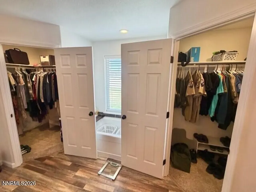 1135 Jungle Fallon NV 89406