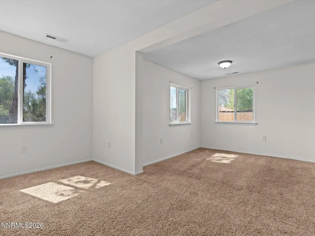 970 Mclean Fallon NV 89406