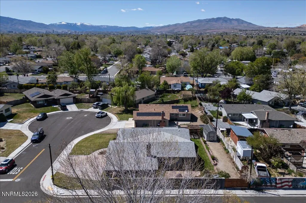 182 Rodger Sparks NV 89431